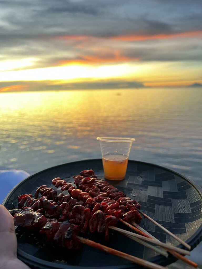 Eating Barbecue at the Culasi Road